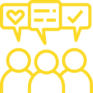 3 linjerade personer pratar